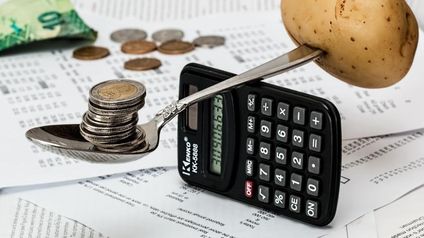 Inflação de moedas e criptomoedas